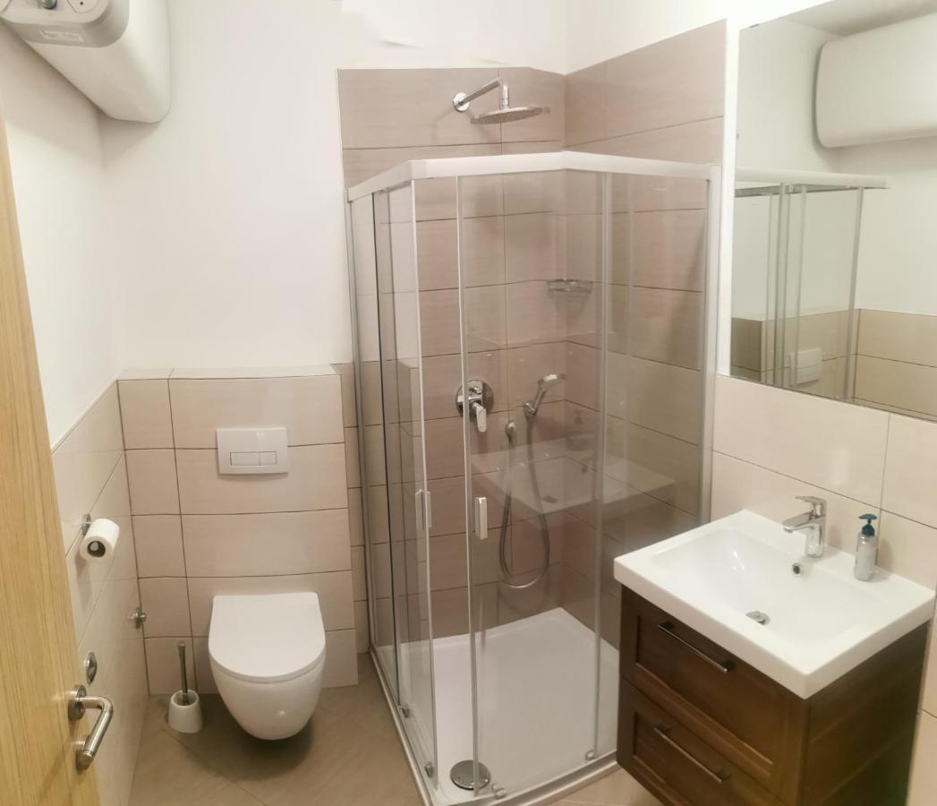 Apartments Slisko Пореч Екстер'єр фото
