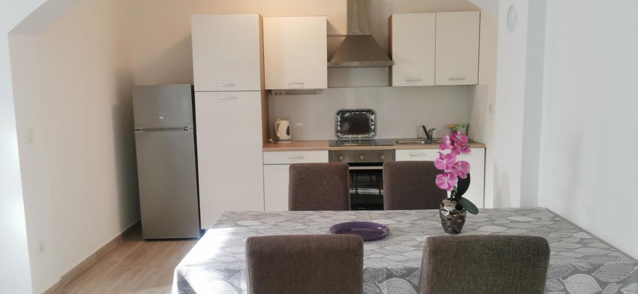 Apartments Slisko Пореч Екстер'єр фото
